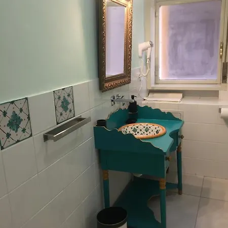 Donna Nica Катания